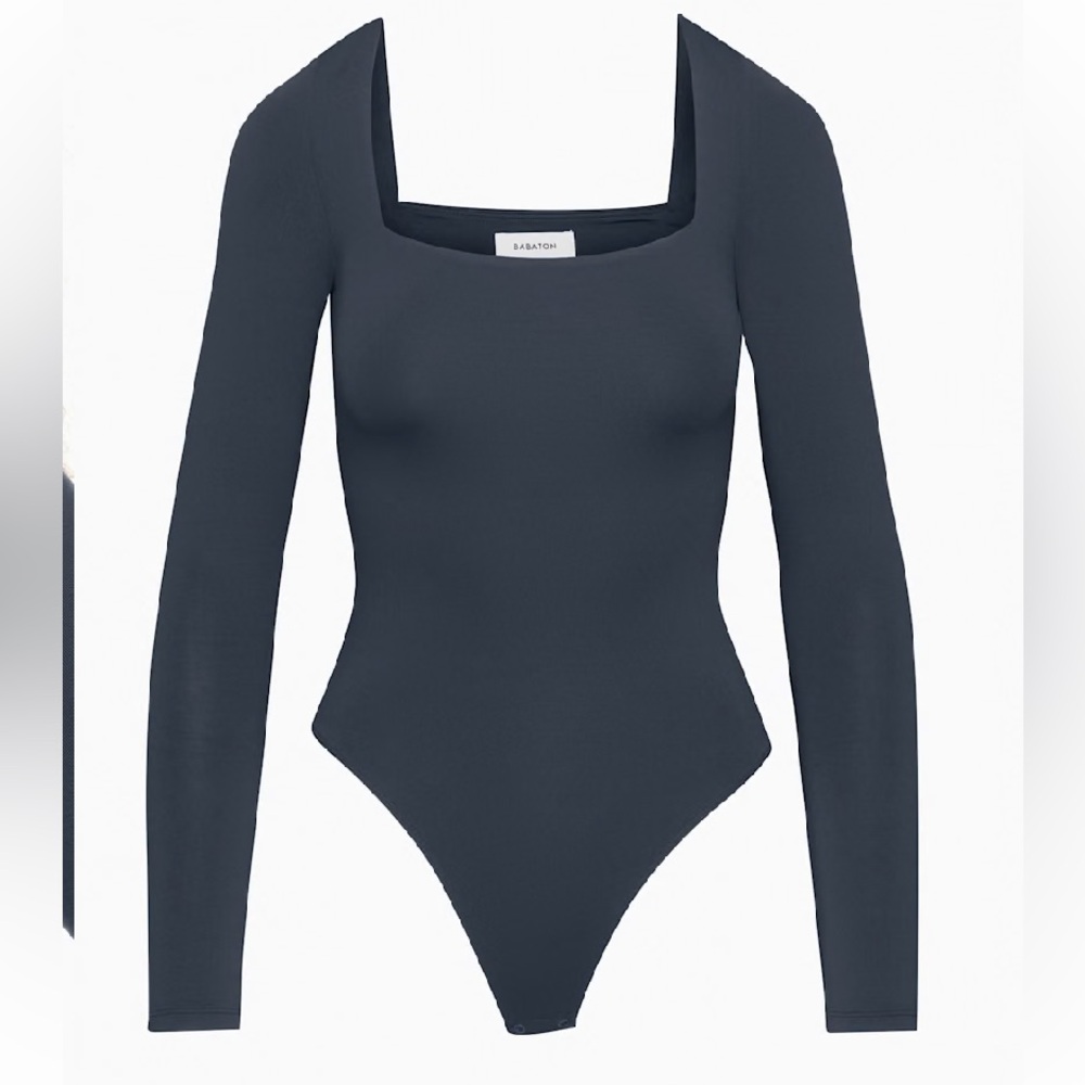 Aritzia Babaton contour thong longsleeve black bodysuit large